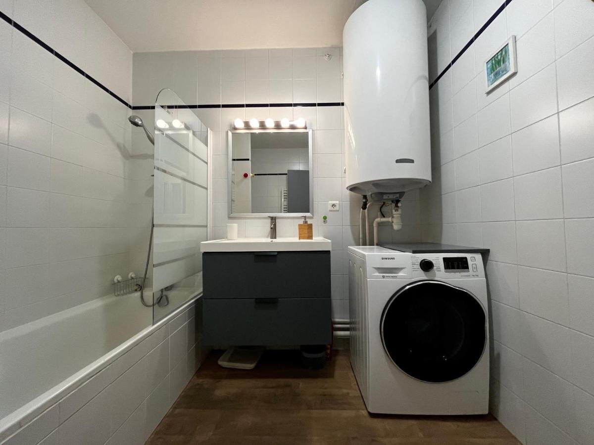 Bel Appartement T3 Avec Jardin, Piscine Et Parking, Proche Plage A Hendaye - Fr-1-239-739 외부 사진
